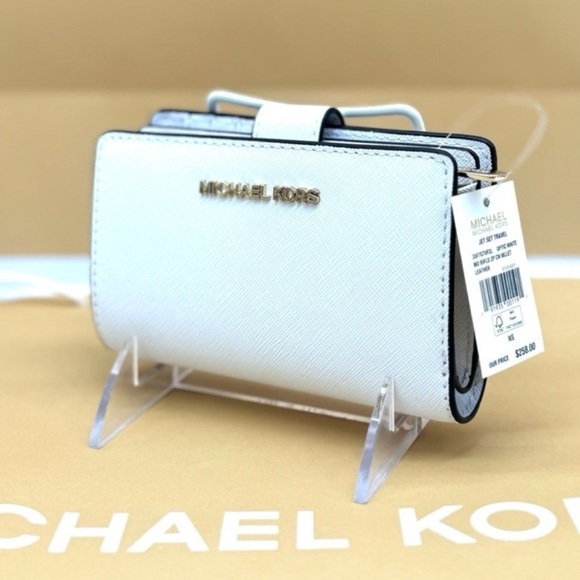 Michael Kors Handbags - Michael Kors Medium Bifold Zip Chain Wallet Optic White